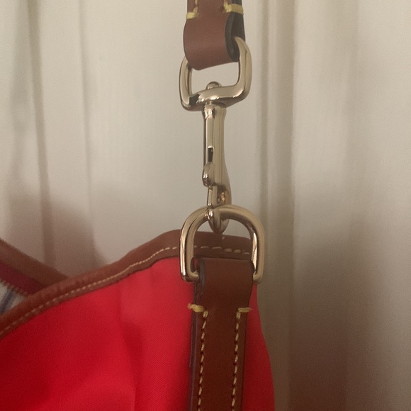Dooney & Bourke nylon red hobo crossbody purse - Picture 5 of 5